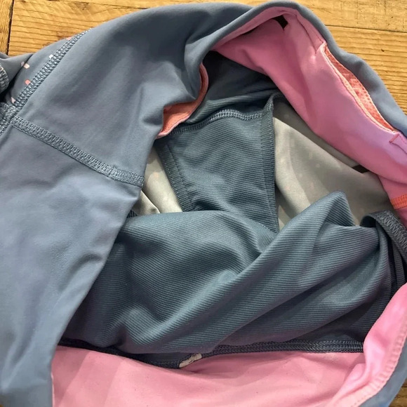 ! Lululemon Run Speed Shorts Block-It Pocket Confetti Cake Multi Blue Deni… - Picture 7 of 8